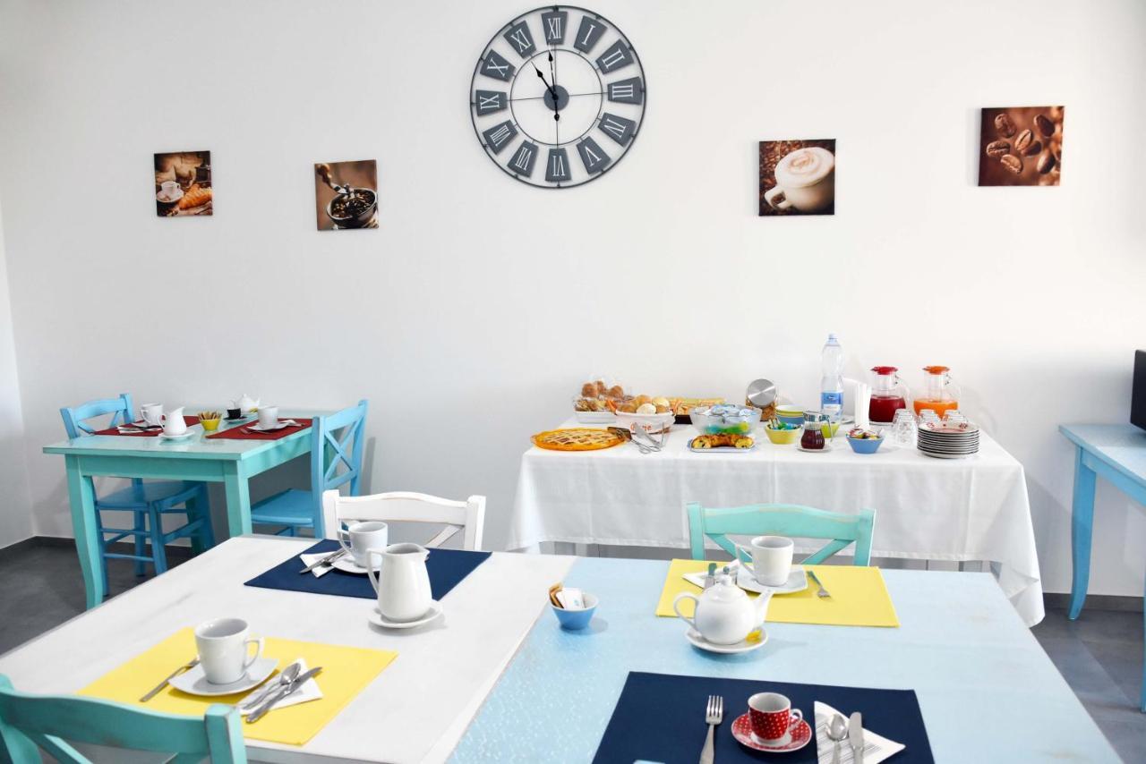 B&B Centrale トルトリ エクステリア 写真