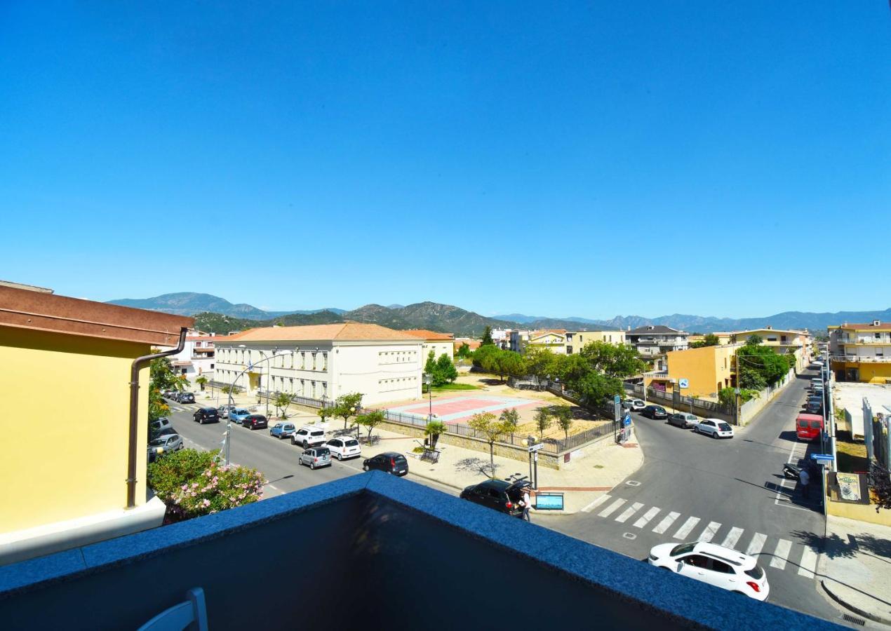 B&B Centrale トルトリ エクステリア 写真